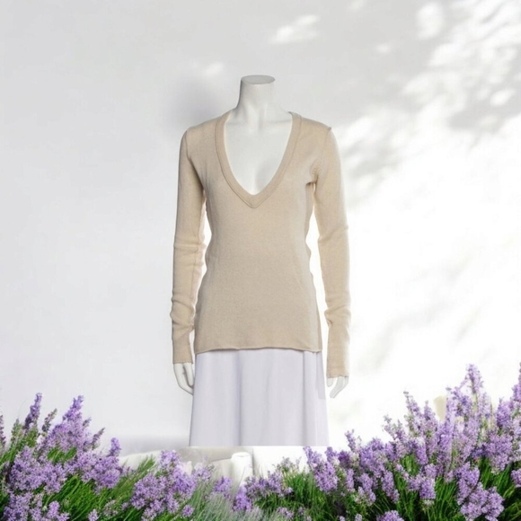 Inhabit Cashmere Plunge Neckline Sweater Size: S - Picture 13 of 13